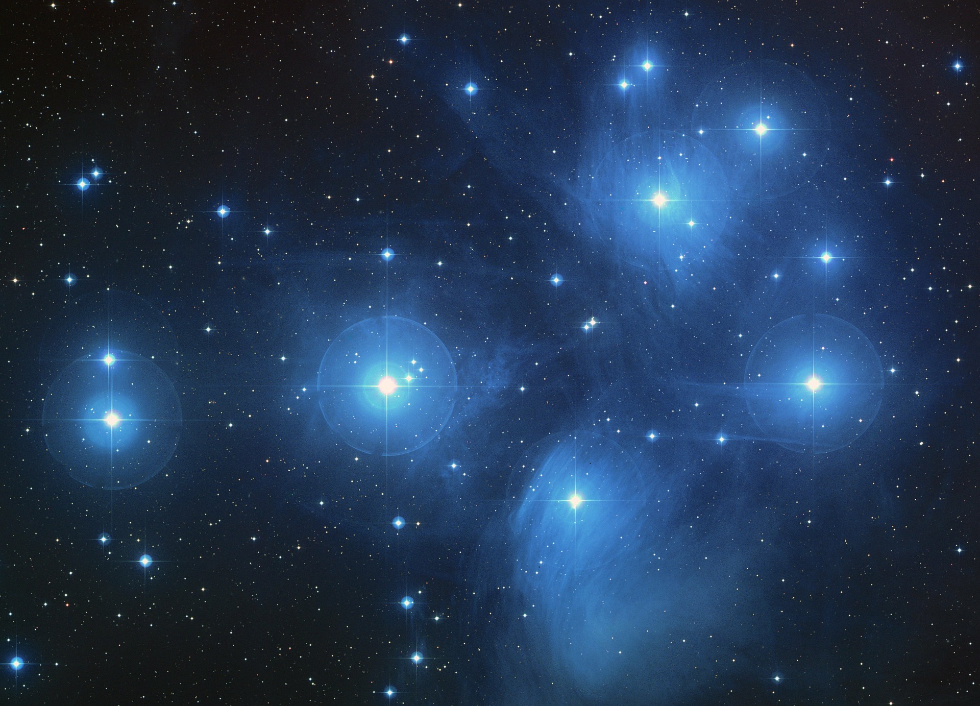 the-pleiades-star-cluster-11637_1920.jpg